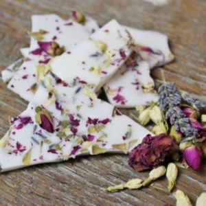 Bloom Bark natural Soy Wax Melts- Amazing 2 scents